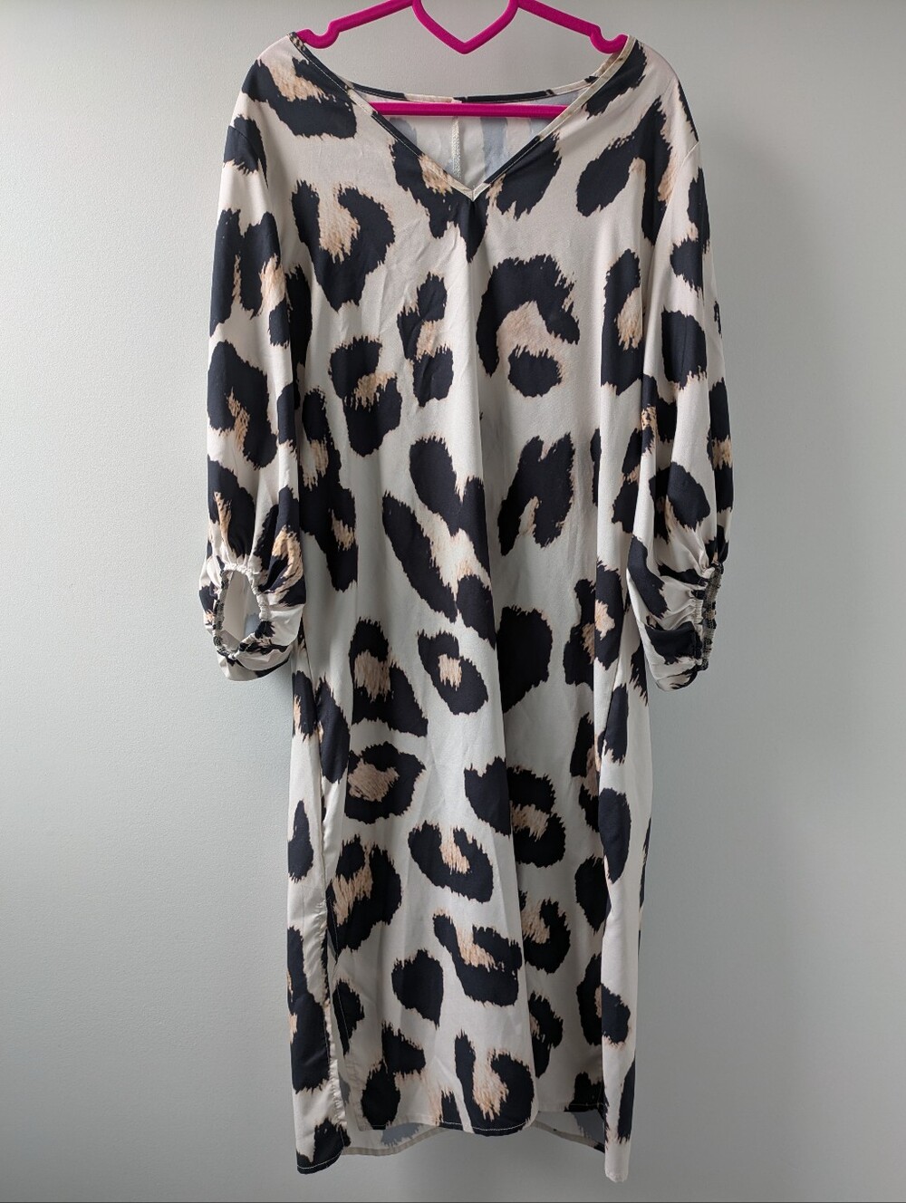 Amazon Women's Black and Cream Leopard Print Shift Dress